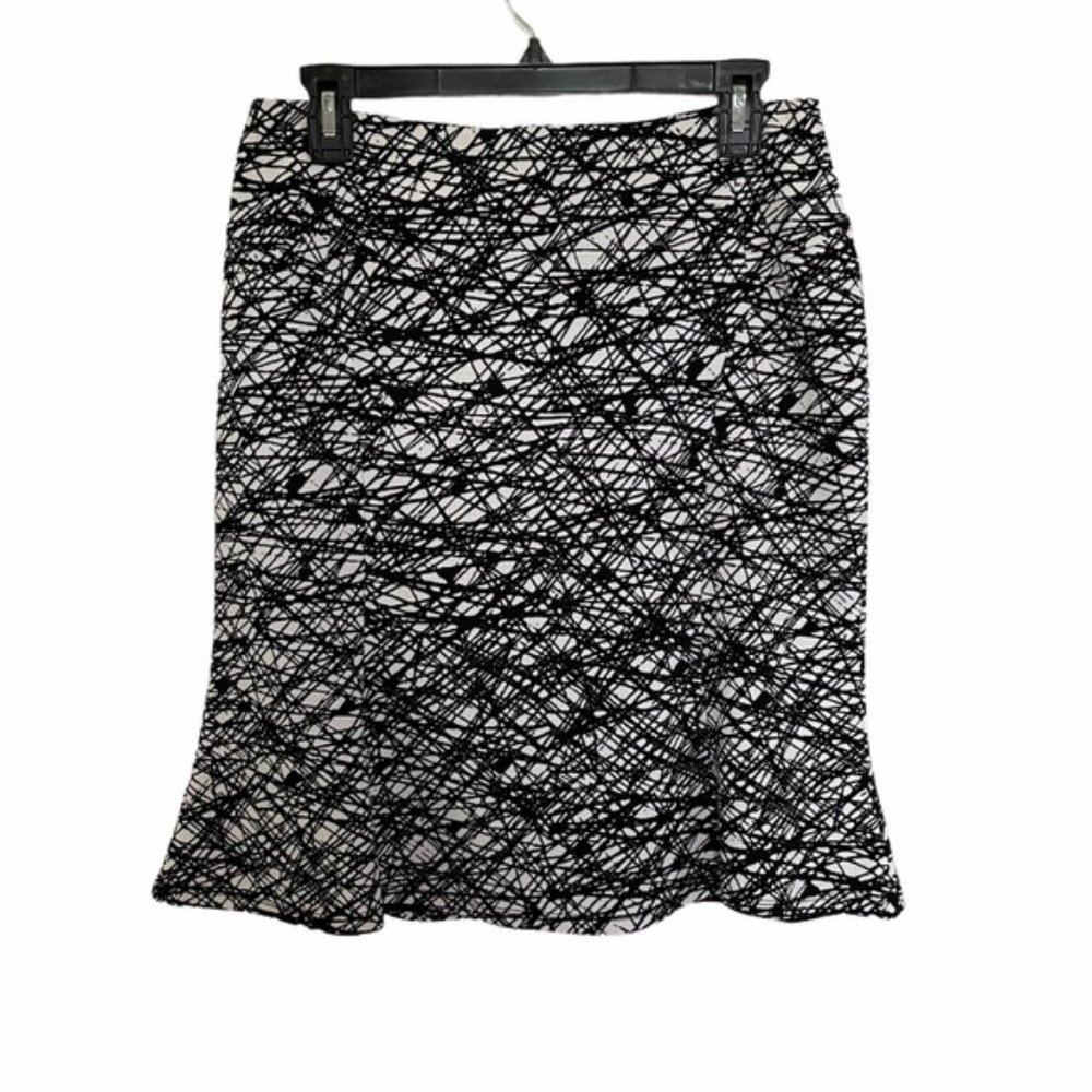 Calvin Klein Black and White Knee Length Skirt